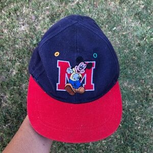 Vintage 1990s Disney Mickey Mouse cap, often produced by Goofy's Hat Company